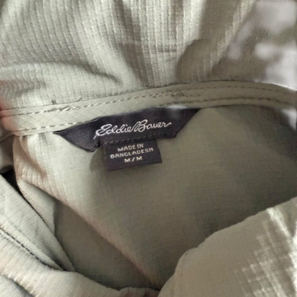 Eddie Bauer NWOT Green Windbreaker Hidden Hood Zipper Jacket Athletic apparel M - Picture 7 of 10